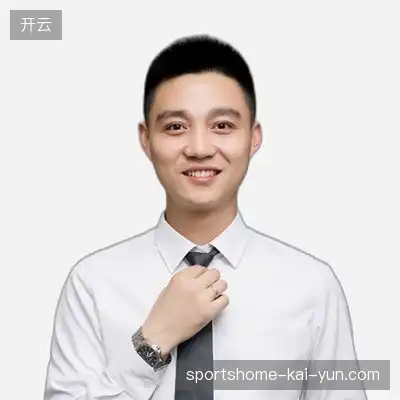 戴英